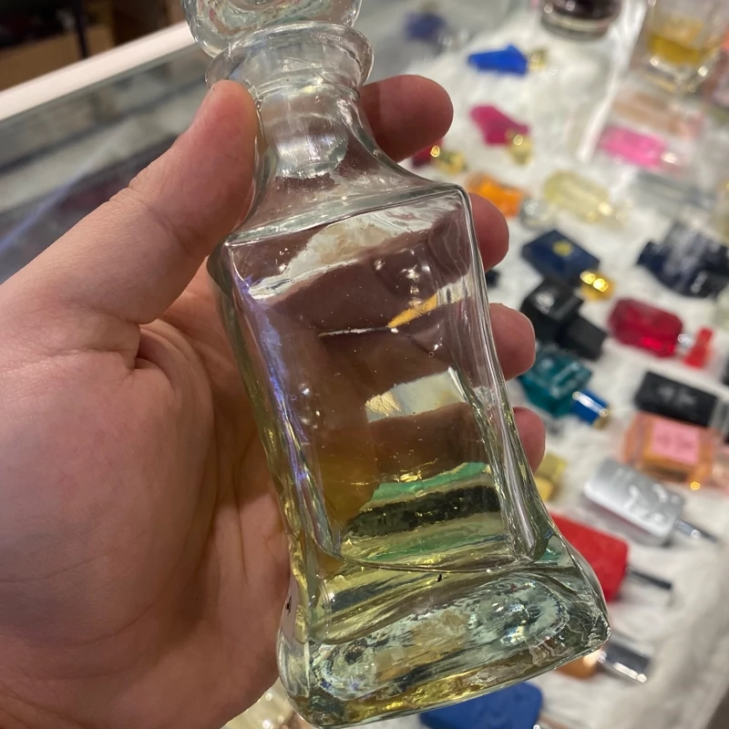 عطر ژاوی اصلی با ماندگاری بسیار شدید و بالا