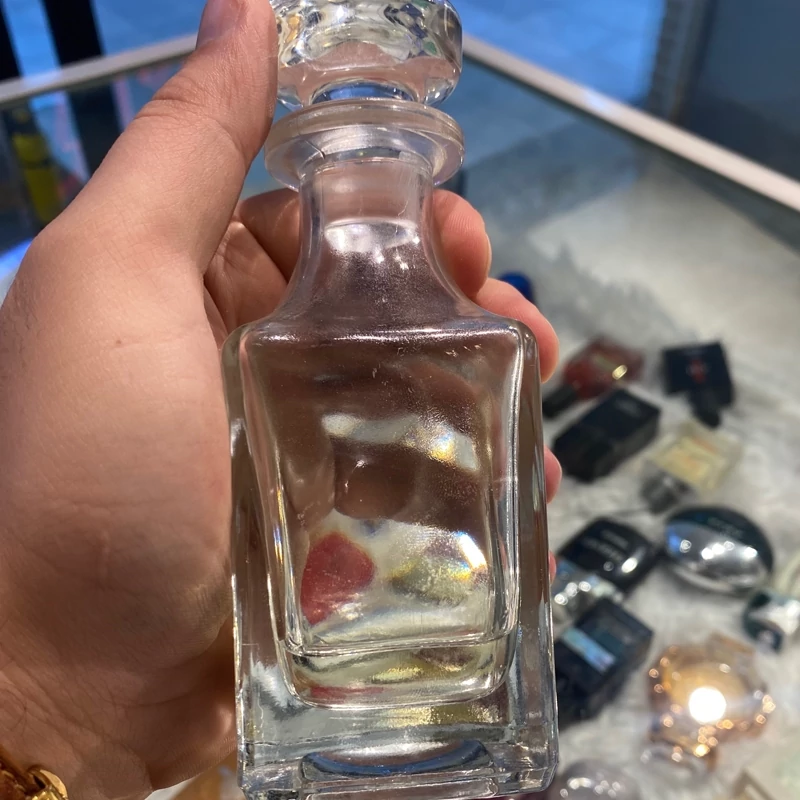 عطر ویبراتور سوسپیرو اصلی