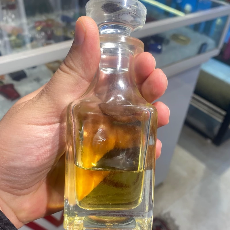 عطر پیر جاسمین ویکتوریا سکرت